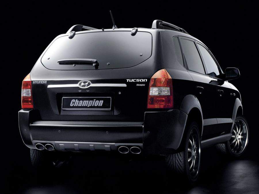  Hyundai Tucson Champion 2005 года  (фото 2 из 3)
